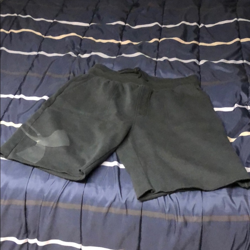 Under armour black sweat shorts